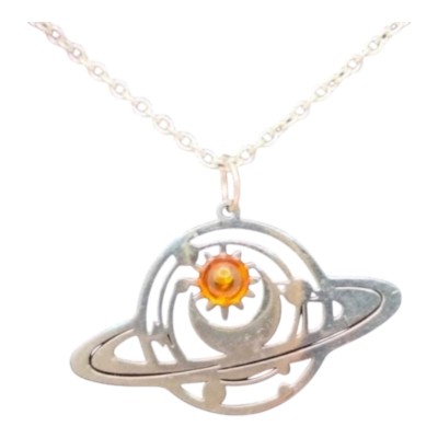 Colgante saturno con punto de  ámbar y cadena de acero