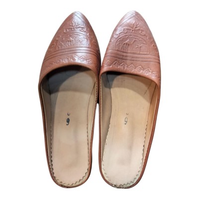 Babucha piel uso exterior