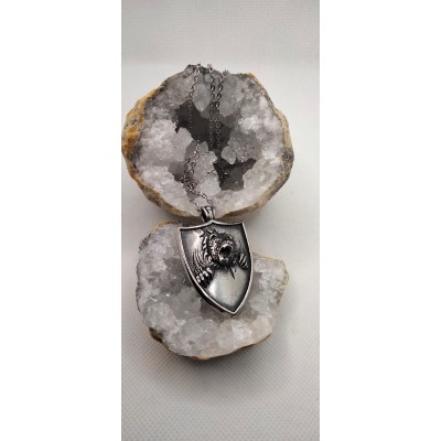 Garra de oso vikingo